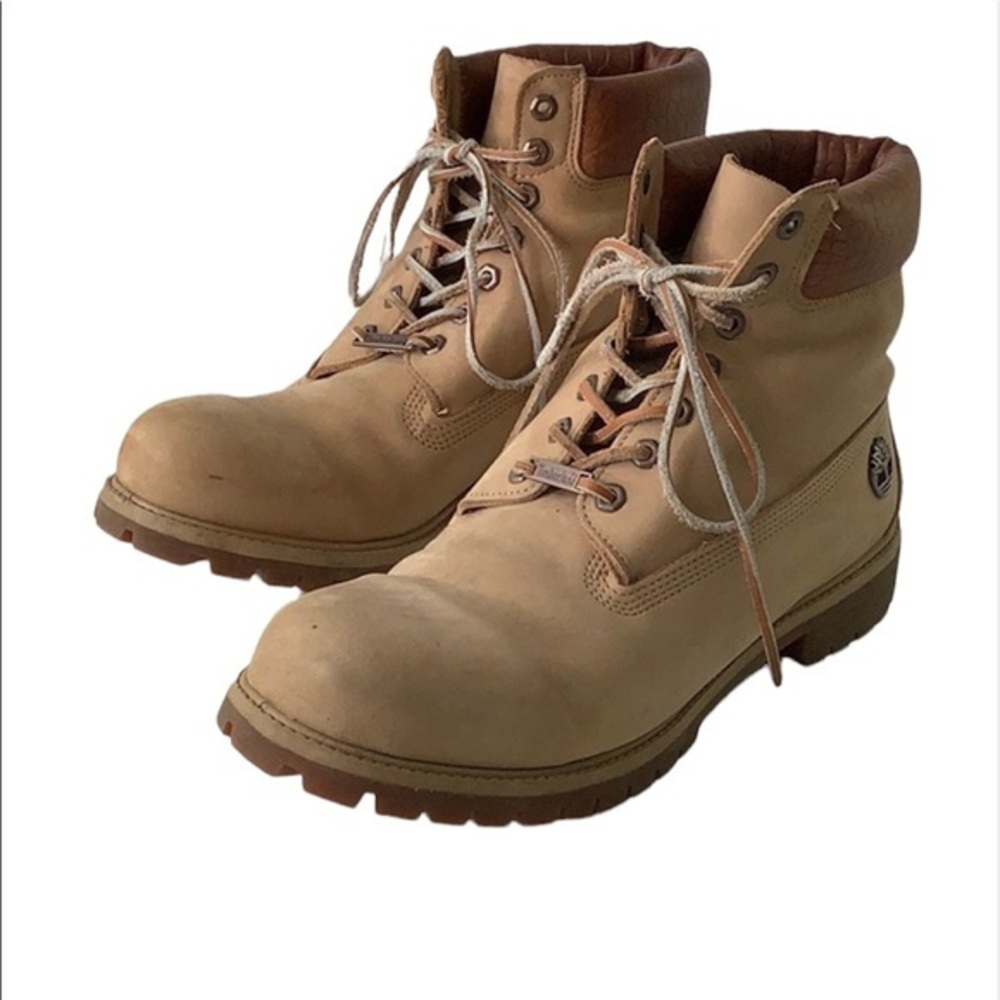Timberland Heritage 6” wheat leather metal logo boots size 13 M